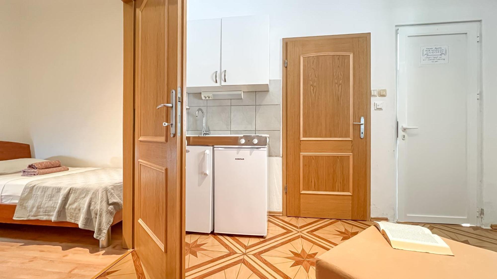 Terramar Apartments Baska Voda Luaran gambar