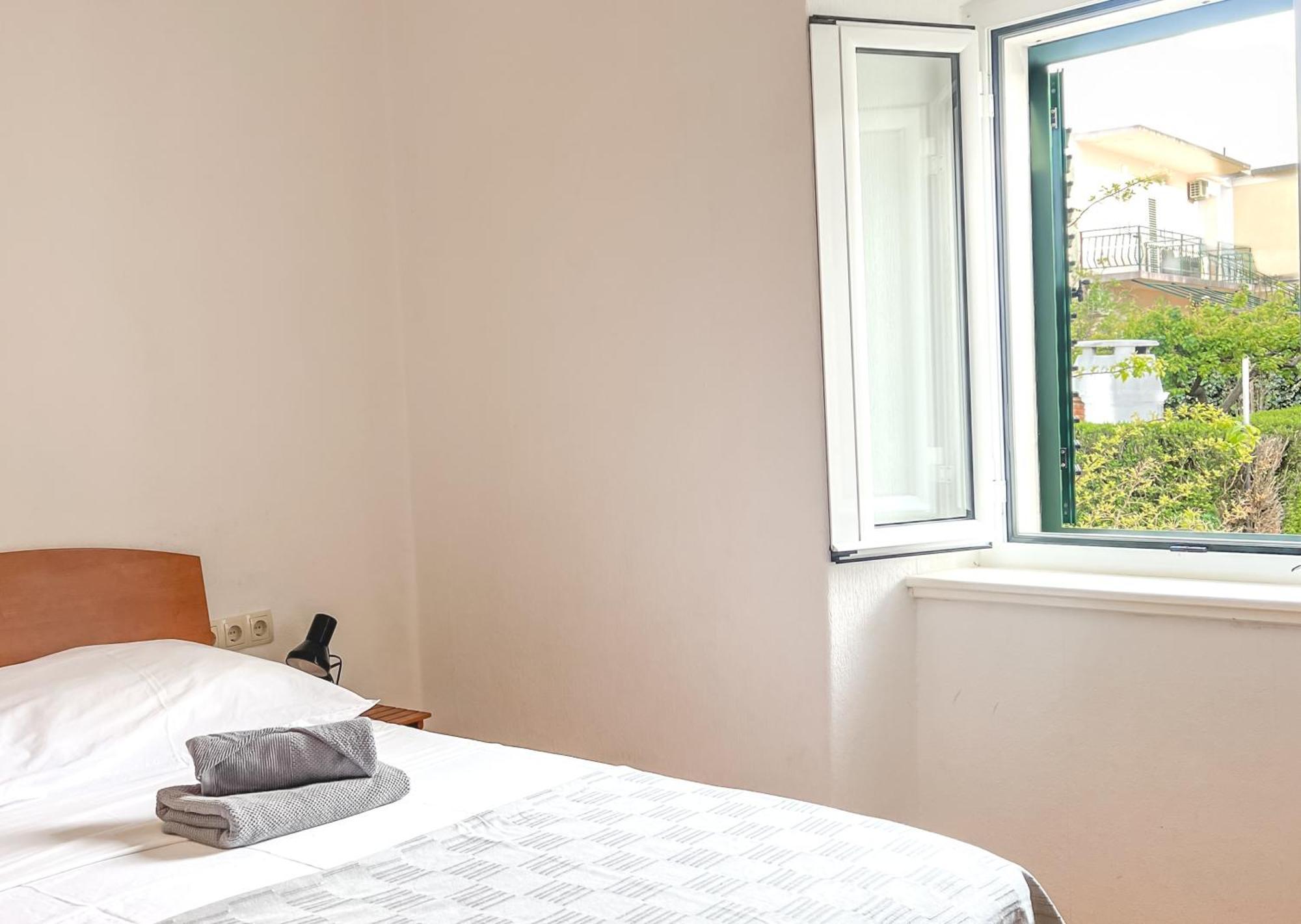 Terramar Apartments Baska Voda Luaran gambar