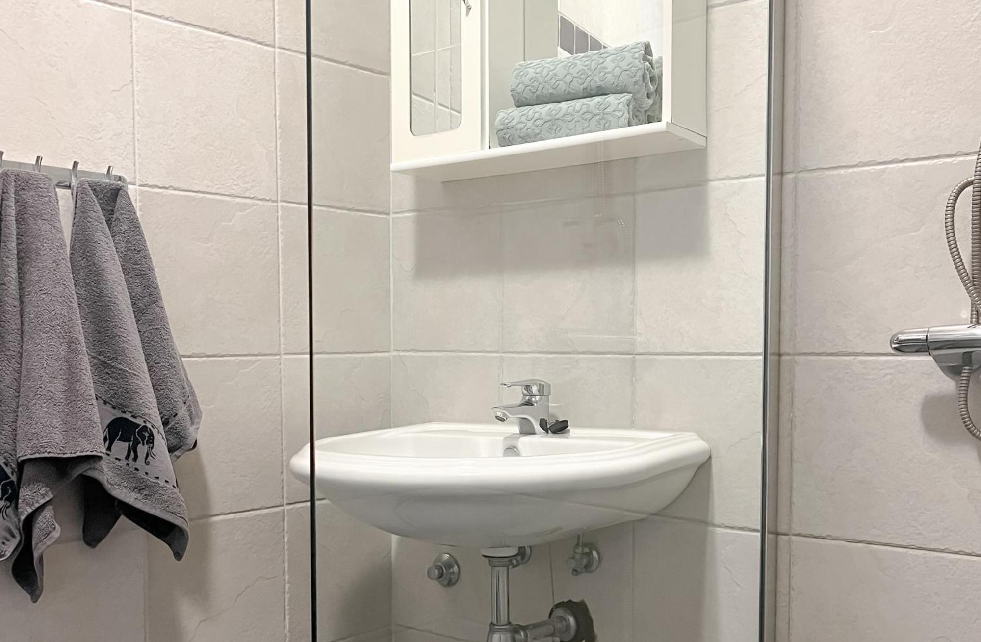Terramar Apartments Baska Voda Luaran gambar