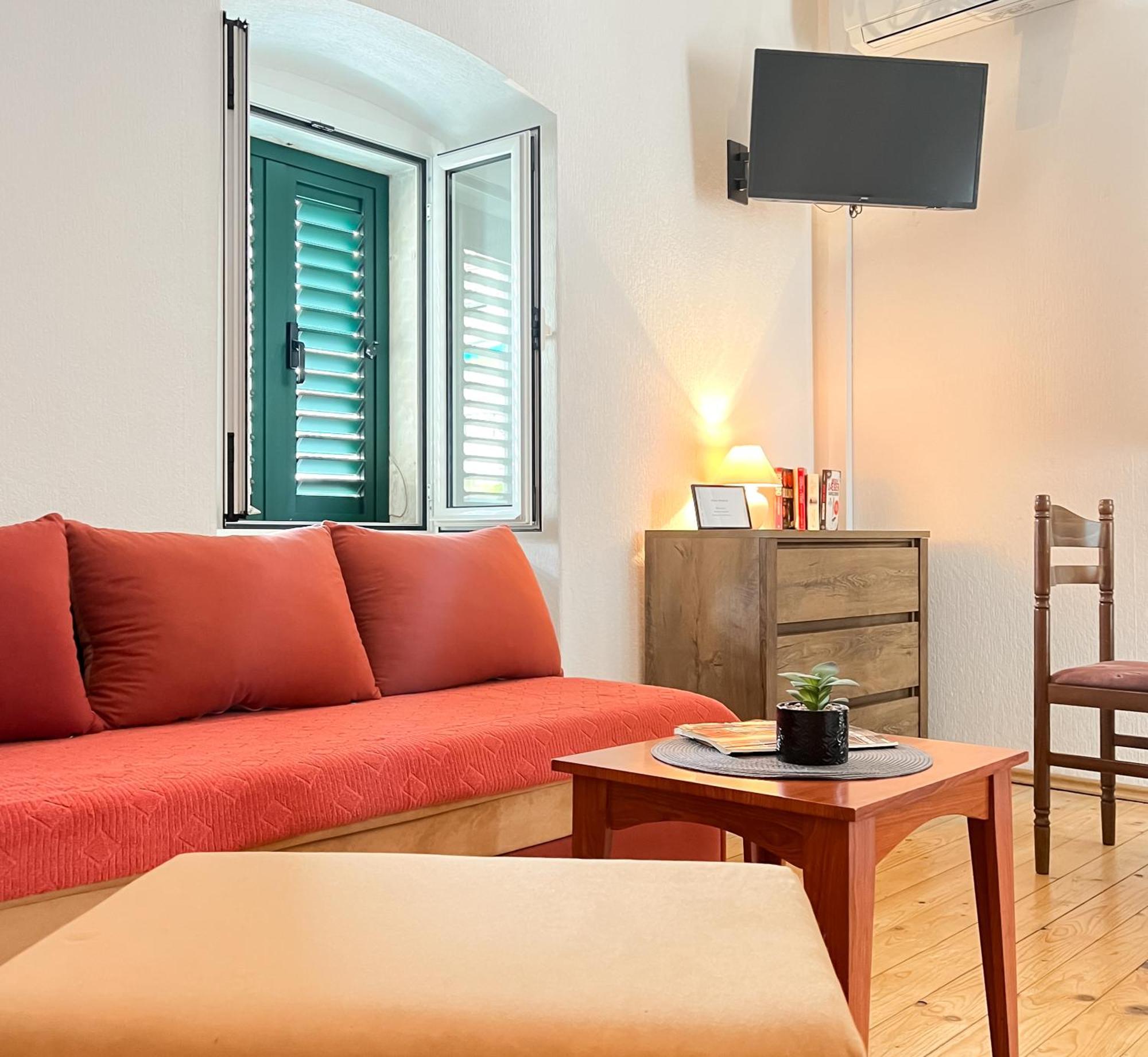 Terramar Apartments Baska Voda Luaran gambar